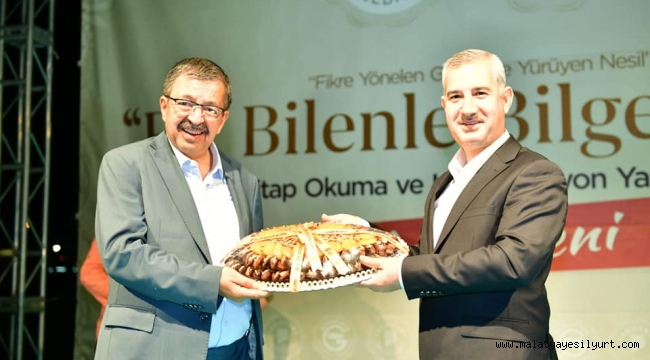 'BİR BİLENLE BİLGE NESİL'KİTAP OKUMA VE KOMPOZİSYON YARIŞMASI ÖDÜL TÖRENİ İLE 'HAYATİ İNANÇ' SÖYLEŞİ ETKİNLİĞİ YOĞUN İLGİ GÖRDÜ