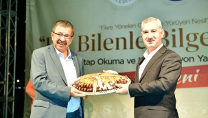 'BİR BİLENLE BİLGE NESİL'KİTAP OKUMA VE KOMPOZİSYON YARIŞMASI ÖDÜL TÖRENİ İLE 'HAYATİ İNANÇ' SÖYLEŞİ ETKİNLİĞİ YOĞUN İLGİ GÖRDÜ