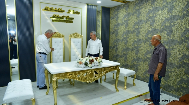 YEŞİLYURT BELEDİYESİ KADIN VE AİLE HİZMETLERİ MÜDÜRLÜĞÜ İLE NİKÂH DAİRESİ, YEŞİLYURT BELEDİYESİ SEMT PAZARI-1'E TAŞINDI