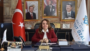 Geleneksel kumaşlardan üniversite sanayi iş birliğiyle modern kıyafetler üretiliyor