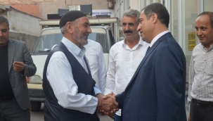 Şire Pazarı Esnafı Baştürk'ü Bağrına Bastı