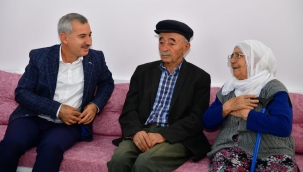 'BAŞTACI' PROJESİYLE EVDE BAKIM HİZMETİ ALAN YAŞLILAR, YEŞİLYURT BELEDİYESİNİN YATIRIM ALANLARINI GEZDİLER