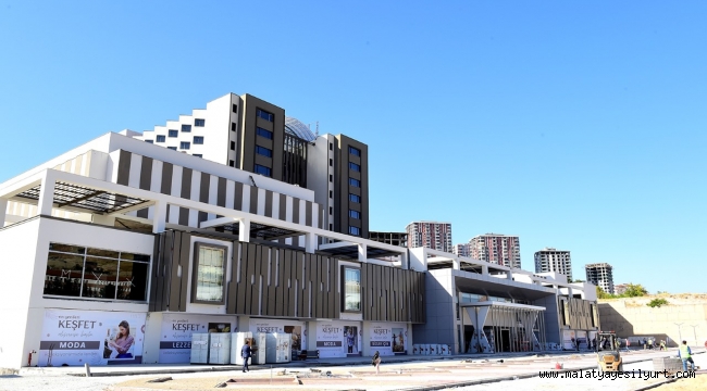 YİMPAŞ Binasında incelemelerde bulunan Başkan Gürkan,